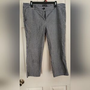 Hilary Radley Black and White Patterned Capris